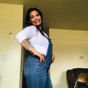 Meet your Posher, Natisha